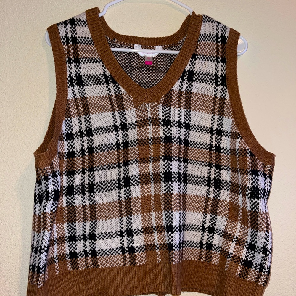 Plaid Brown Cropped Vest